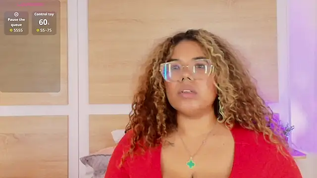 _nickypurple_ webcam