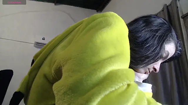 MARIELSINS_1111 webcam