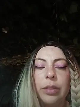 madelaine- webcam