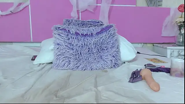 SamanthaRuiz18 webcam
