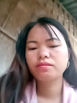emly-xinh18 webcam