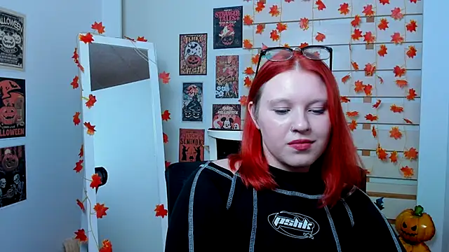 ScarletVixen_ webcam