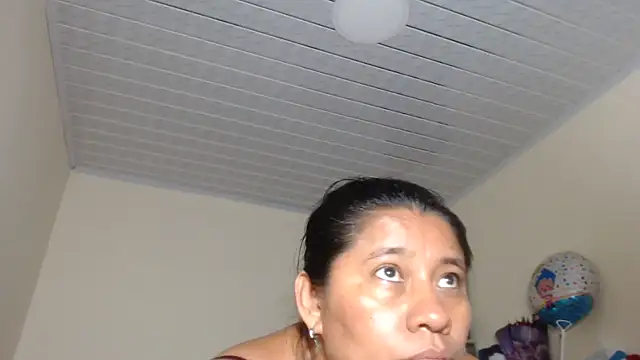 adrixxx38 webcam