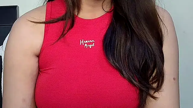 Naina_For_You