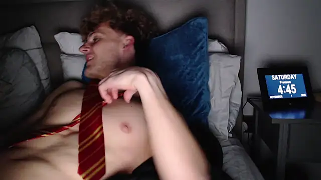 DominantAlex18 Live Webcam on Stripchat