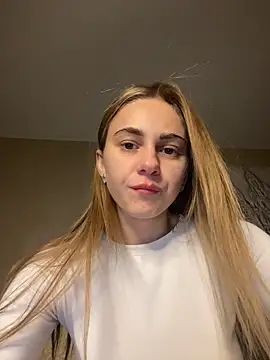 Webcam Model (GraceTorrez)  is live.Free join now!