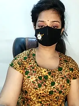 Webcam Model (Tapur-)  is live.Free join now!