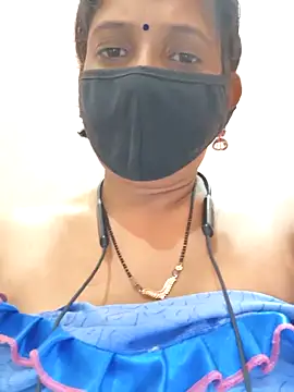 Webcam Model (Sonalihot_)  is live.Free join now!