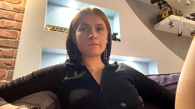 CarmaDiza live show on StripChat 