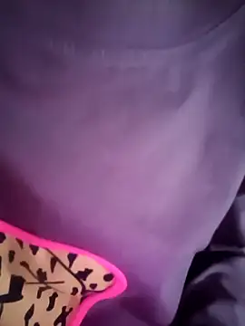 Webcam Model (Nandundi)  is live.Free join now!