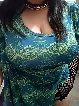 husa_Malikaa live show on StripChat 