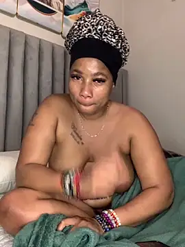  CurvyDesire1 chat room