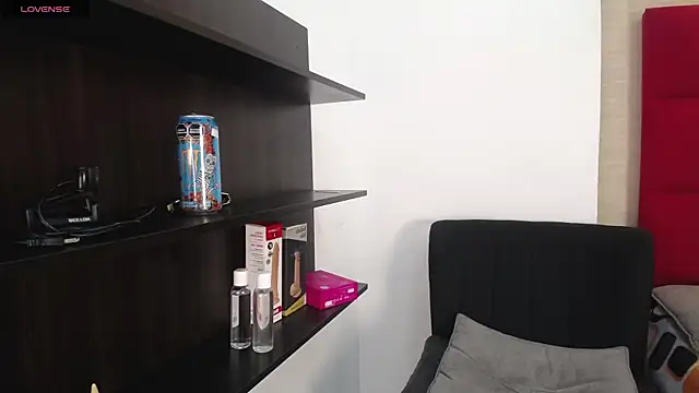 cady_hot - Cady_Hot's free webcam - UK Sex Cams