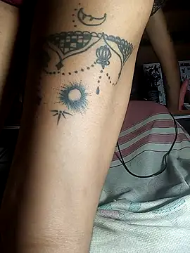 Webcam Model (Lunita_5)  is live.Free join now!