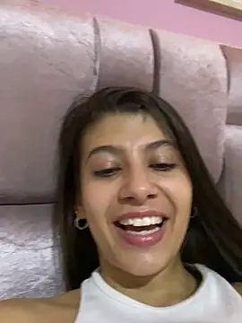 Webcam Model (Lenapink19)  is live.Free join now!