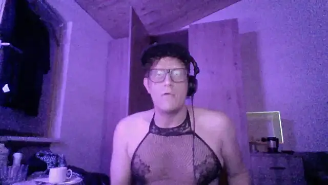 Preview of bigthroaterboy