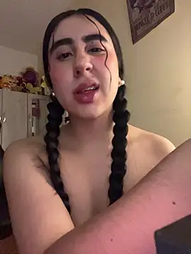 miichii (F teen) - fingering my wet pussy