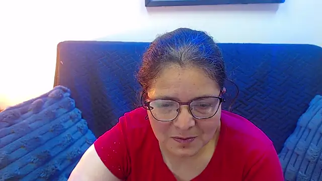  Linda_banks_ chat room