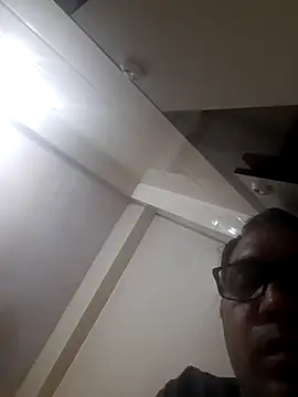 hot-boy077 (Ask my age) - 500