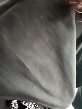 Webcam Model (Aaisha-16)  is live.Free join now!