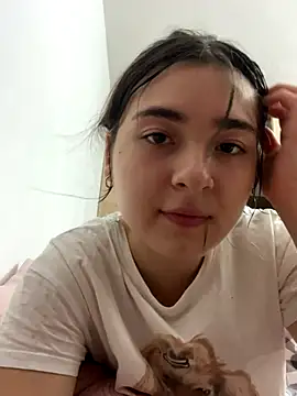 Webcam Model (Valentina_ro)  is live.Free join now!