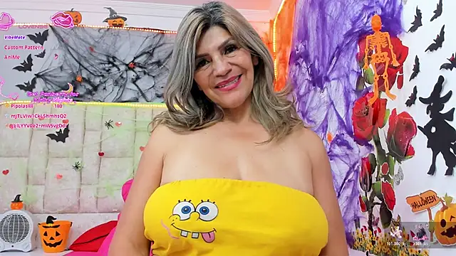 Celeste_Lincon live show on StripChat 