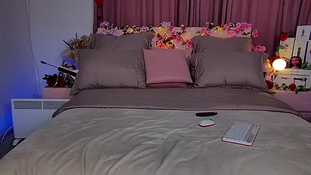 Cosmic_Sia live show on StripChat 