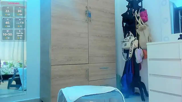 amira_nazer live show on StripChat 