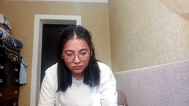 linneahyles - LinneaHyles's free webcam