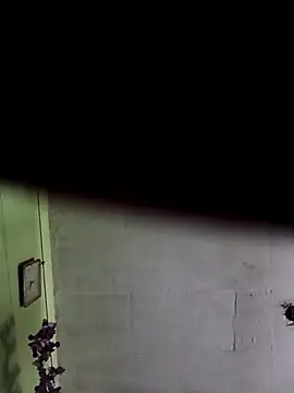 Webcam Model (Mona_darling21)  is live.Free join now!