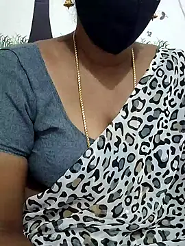 Webcam Model (Tamil_Meera12)  is live.Free join now!