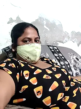 Webcam Model (Mmm143)  is live.Free join now!