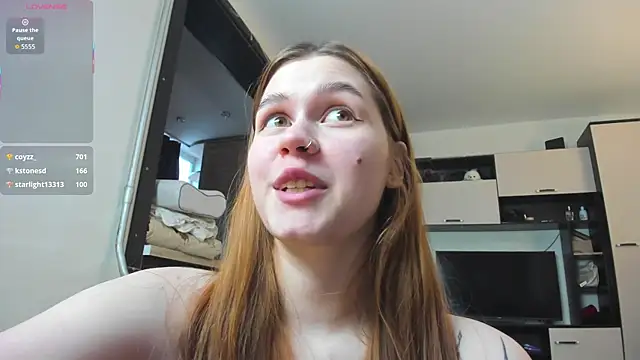 HeatherNextDoor livecam screenshot