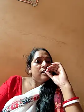 Webcam Model (Hot-Sana2)  is live.Free join now!