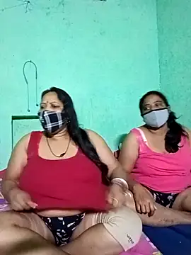 online nude webcam LoveOnStream