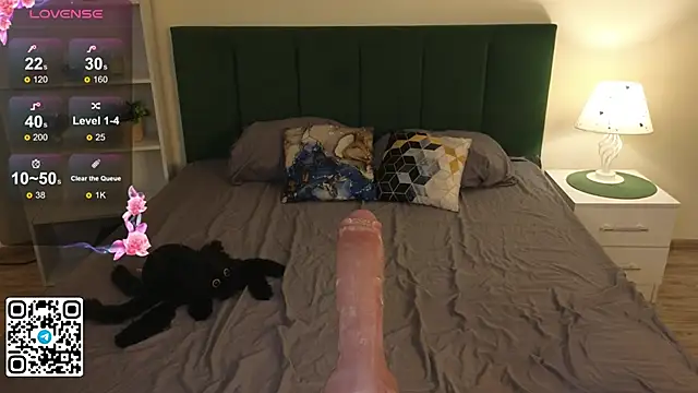  Bonnie_White chat room