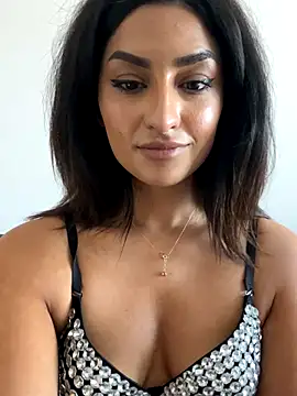 Mia_spicyy livecam screenshot