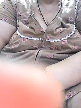 Webcam Model (Kavya_XX)  is live.Free join now!