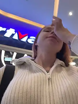 RosieSecret Live Webcam on Stripchat