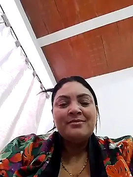 Webcam Model (tiffany_Johnson1)  is live.Free join now!