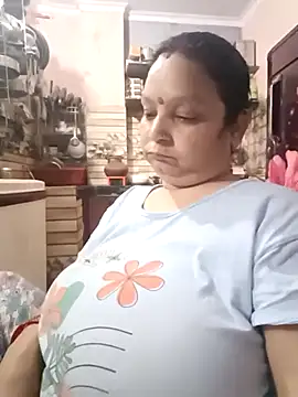 Webcam Model (Kavya_kapoor)  is live.Free join now!