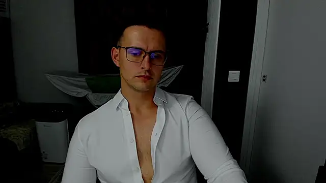 sexxymuscles4u webcam