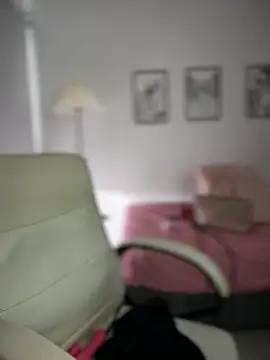 horny_roomiess webcam