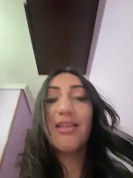 Ninabigtitied webcam