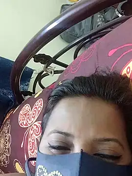 Webcam Model (joya_bhabi)  is live.Free join now!