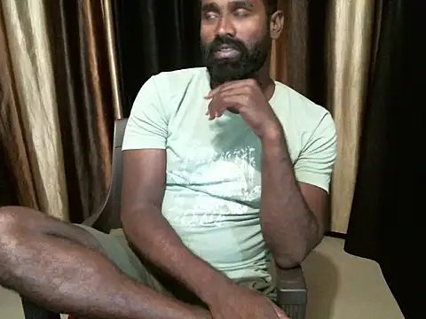 indian2 live cam screenshot males from India on SexOnline.pics – Live Cam Recordings, GIFs & Pics