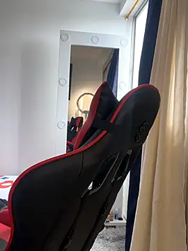 Leonarrrd_01 Live Webcam on Stripchat