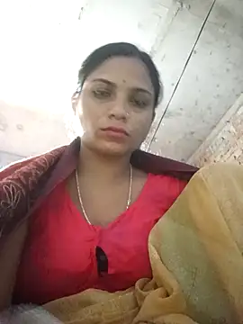 Webcam Model (Notyriya7)  is live.Free join now!