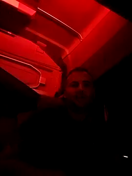 Chubbytop454 live cam screenshot male from Romania on TokenKeno — Tip, Play & Watch Live Cams