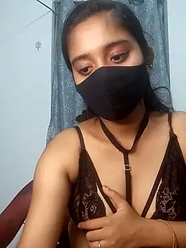 Webcam Model (shrutee12)  is live.Free join now!